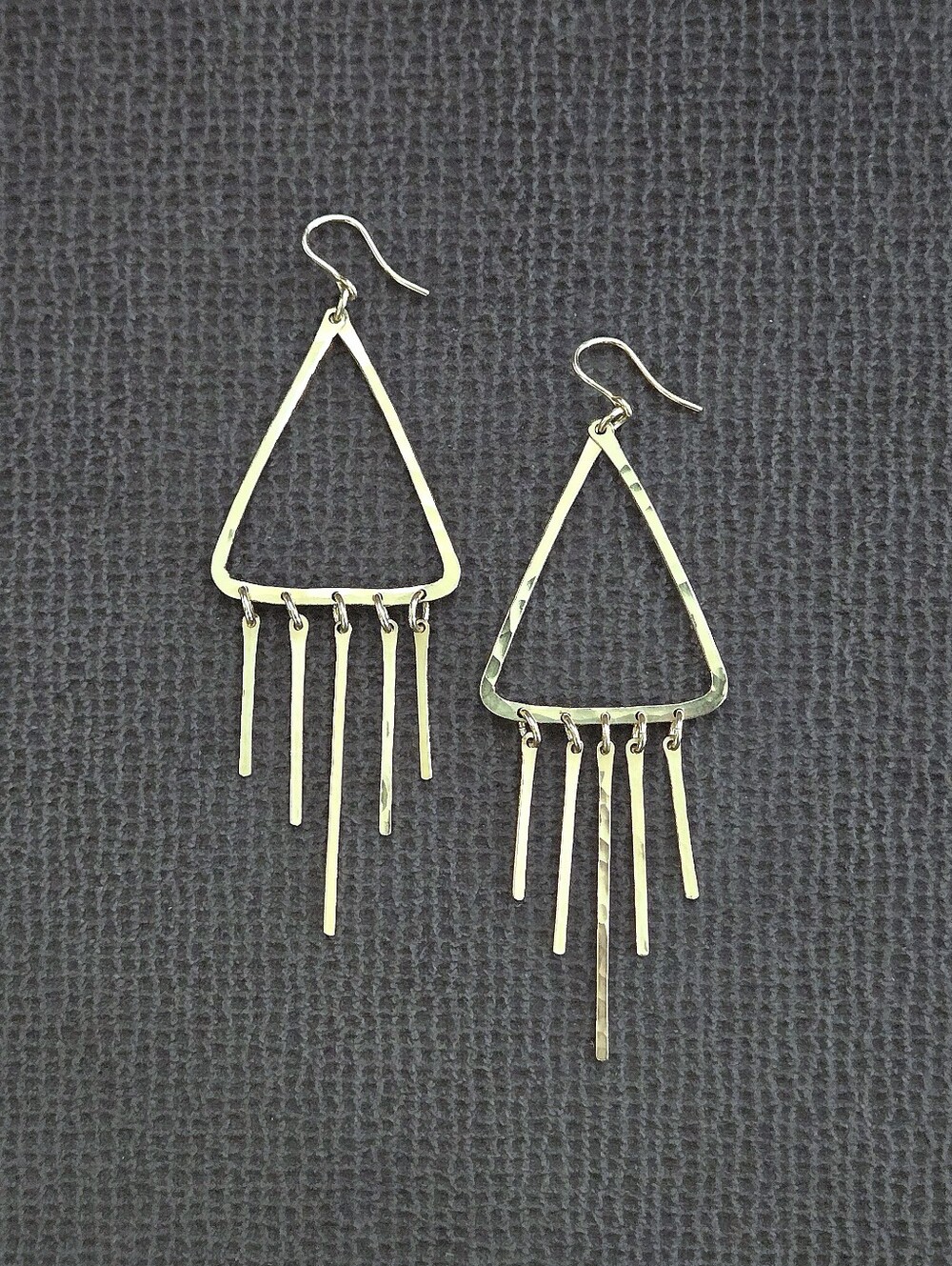 Geometric📐 Hammered🔨 Gold💛 Dangle Earrings - NWOT